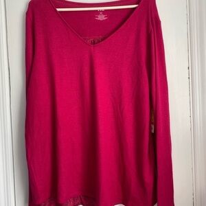 NWT- Plus Size EVRI Mixed Media Top - Size 0X